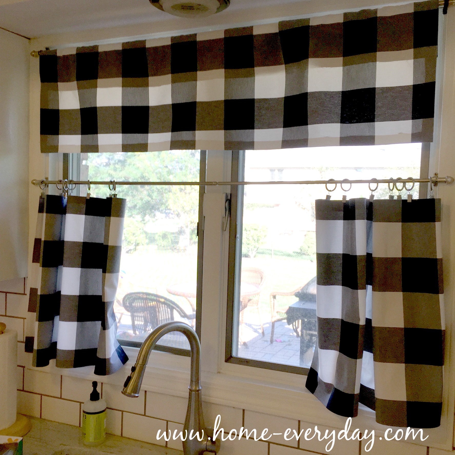 Buffalo Check is my New Obsession: Or How I Made No Sew Cafe Curtains